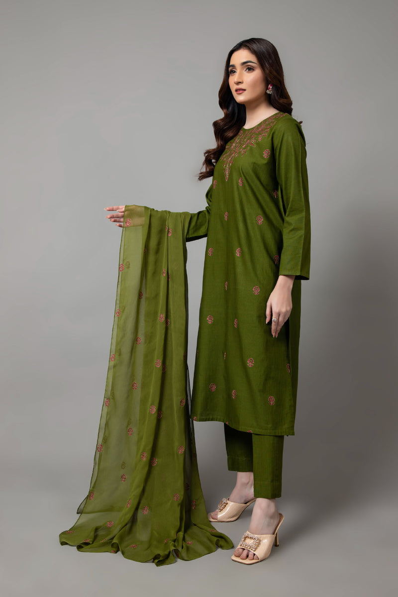 PRET EMBROIDERED  SLUB KHADDAR  3 PCS