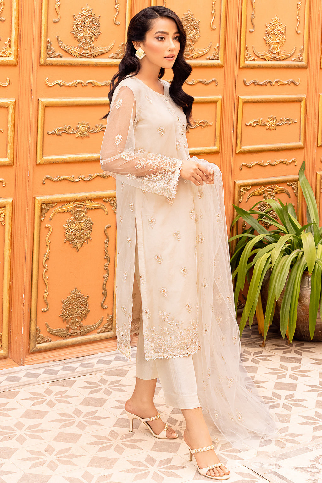 embroidered-polyster-2pc-suit-the-fabric-store-pakistan